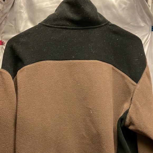 Polar Sportswear, Large Fleece Top with Zippered Front - Picture 8 of 8